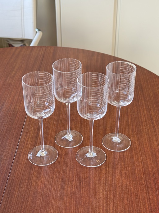 4er-Set House Doctor Weingläser – minimalistisches Design – transparentes Glas