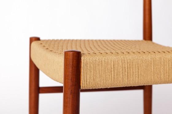 Image 1 of 1960 Deense eetkamerstoel - Teak houten frame met Deense koord zitting - Vintage Mid Century Modern
