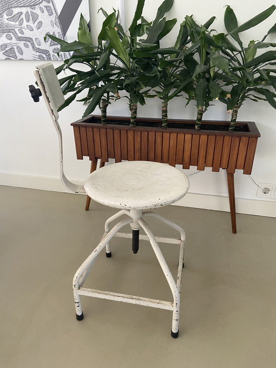 Image 1 of tabouret pivotant vintage en acier industriel