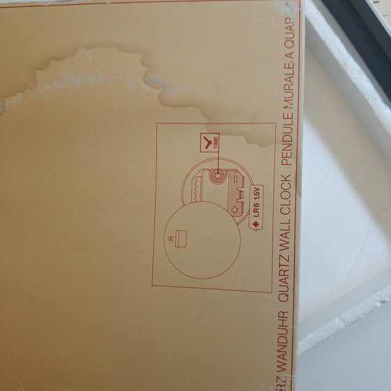 Image 1 of Orologio da parete vintage Hallux al quarzo svizzero – Stile postmoderno Memphis – Nuovo di zecca