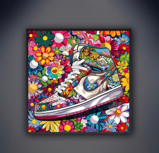 Image 1 of Treize : Nike Jordan par Takashi Murakami. Signé à la main et numéroté 6/10. Cadre en bois inclus. En excellent état.