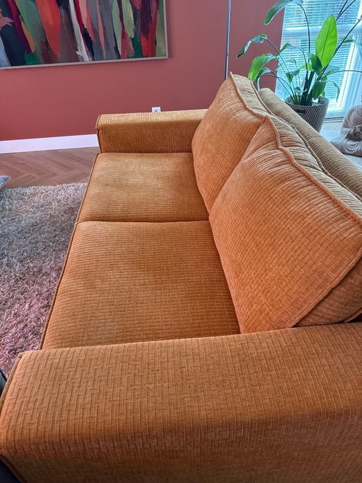 2-Sitzer-Sofa