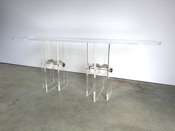 Messing en Lucite Console, jaren 70 – Plexiglass, Brass (photo 2 of 12)