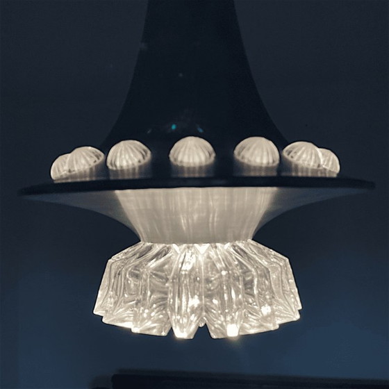 Lampe suspendue trompette en aluminium argenté, style moderne du milieu du siècle, avec diffuseur en verre (photo 6 of 15)