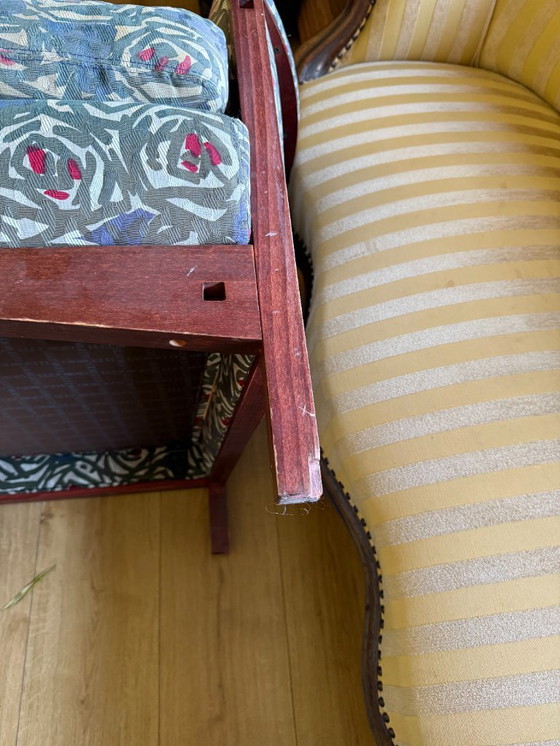 Image 1 of Poltrona di design Giorgetti – prestigioso marchio italiano – legno e imbottitura