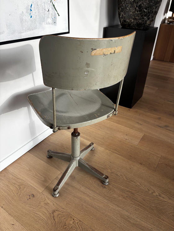 Image 1 of Ancien bureau industriel vintage TUBAX