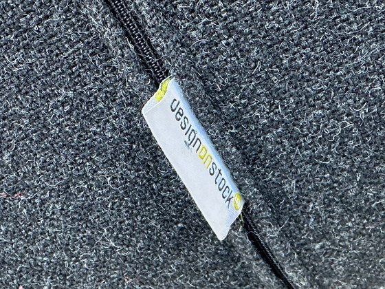 Image 1 of Design on Stock Blizz Sofa + Hocker – Roderick Vos