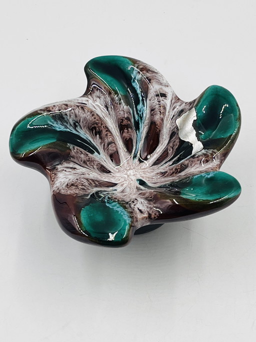 Flower-shaped trinket tray by Zandrini for Vallauris