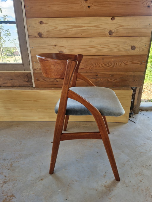4 Danish Dyrlund Teak Dining Chairs