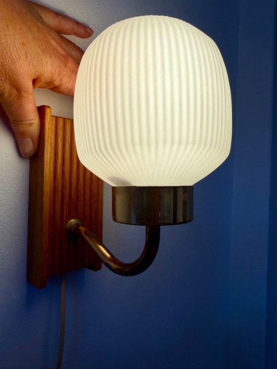 Swedish wall sconce – Wall lights, Glass, Wood (photo 3 of 5)