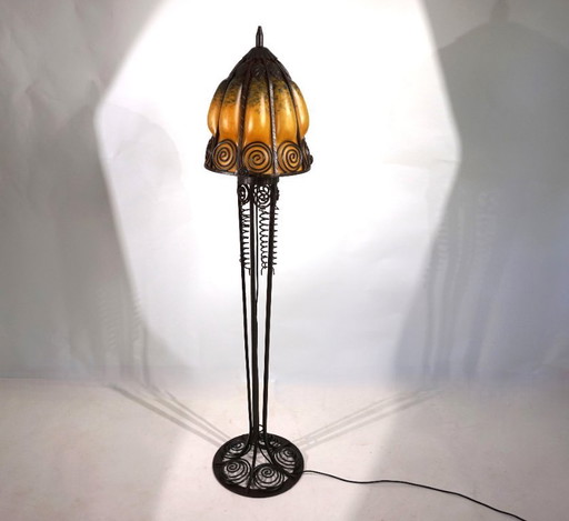 Art Nouveau wrought iron floor lamp Charles Schneider, 1920