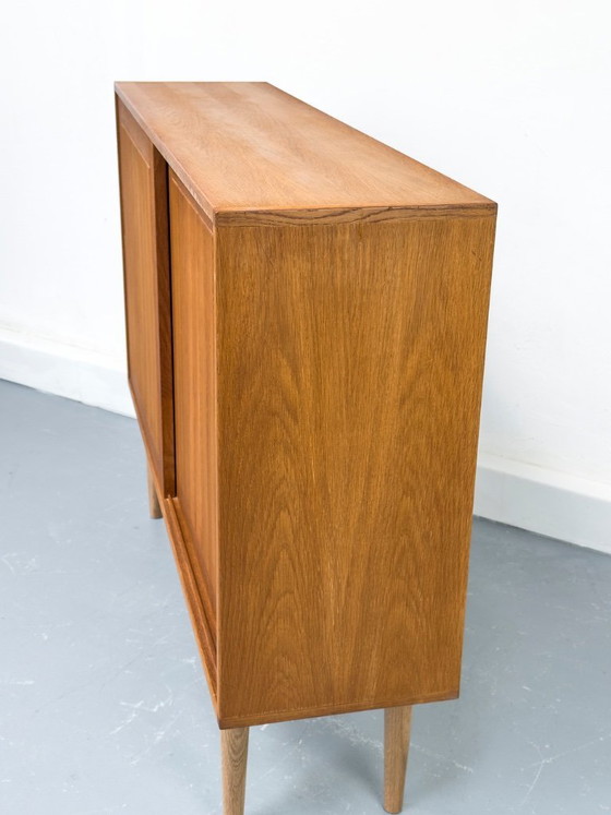 Image 1 of Buffet danois en chêne de Brouer, années 1960
