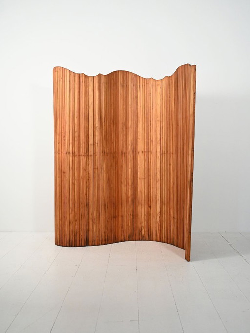 1940s roll-up screen by Jomain Baumann