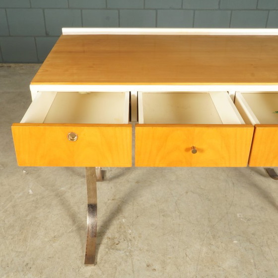 Bureau design vintage avec pieds traîneaux chromés – années 1970 – Bureaux, Metal, Wood (photo 5 of 24)
