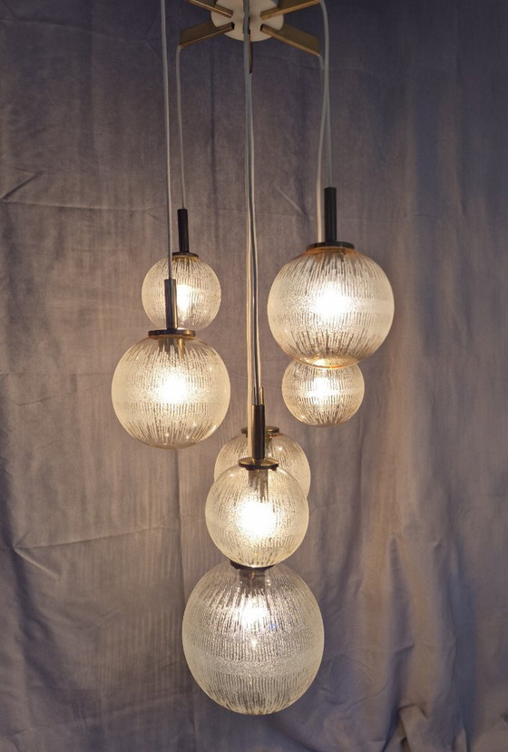 Image 1 of Vintage 1970s French Cascade Chandelier by Parscot – 7 Glass Globes, Brass & Textured Glass, Mid-Century Pendant Light