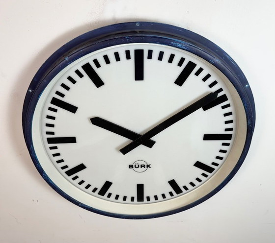 Image 1 of Grote blauwe Duitse industriële fabriekswandklok van Burk, jaren 60