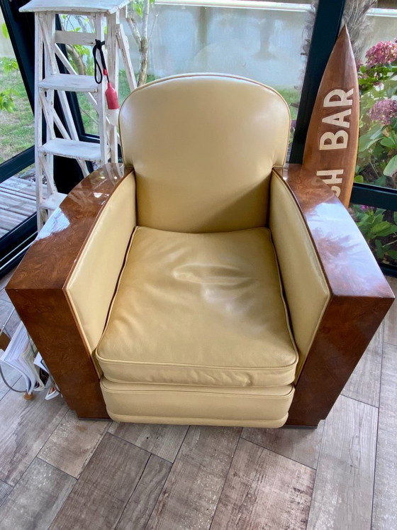 Ein prächtiges Paar Art-Deco-Clubsessel in vanillefarbenem Leder – Leather, Wood (photo 4 of 8)