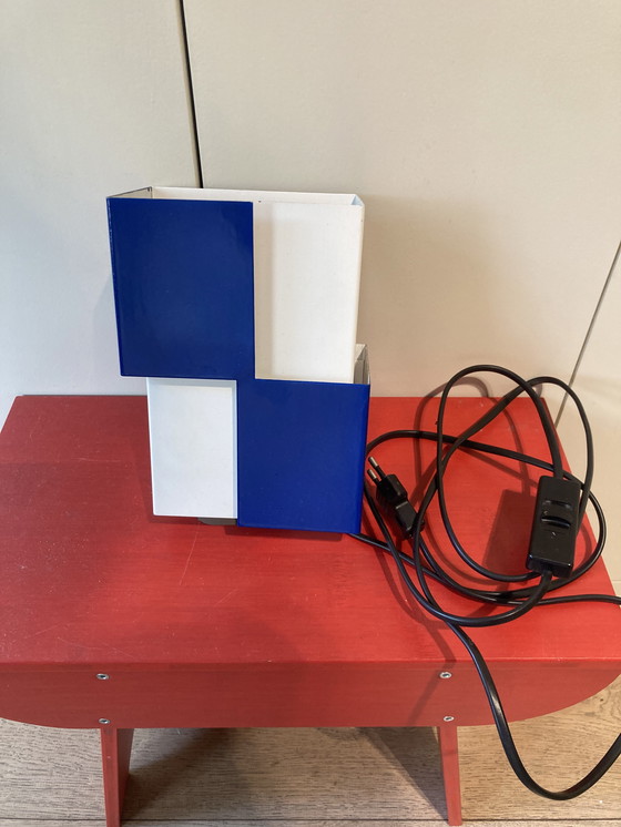 Image 1 of Lampada da parete Anvia – metallo blu anni '60 / interno bianco – Design olandese – vintage