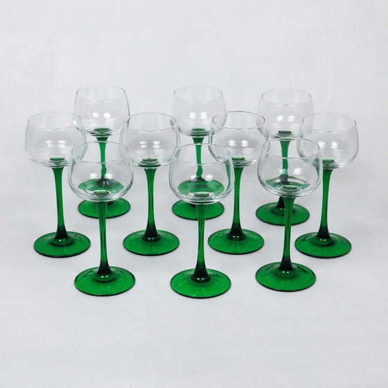 Image 1 of Bicchieri da vino vintage Luminarc con stelo verde – Set da 10 (Francia, anni '70-'80)