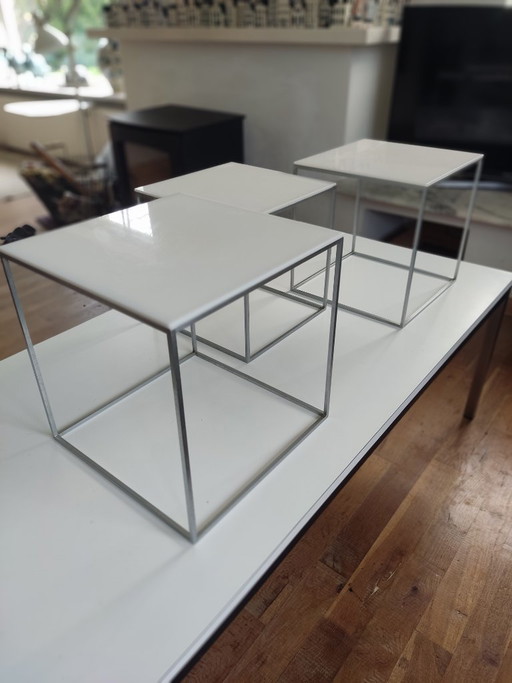 PKJ71 Poule Kjaerholm Tables gigognes Danemark 1957