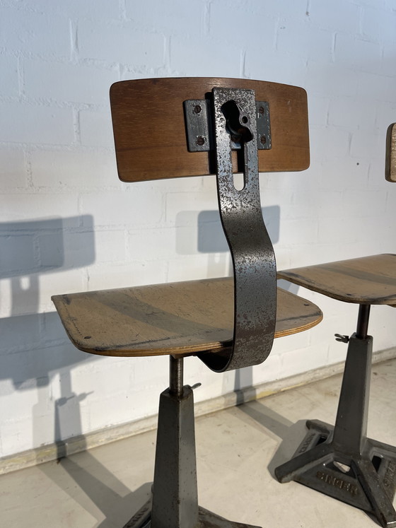 Image 1 of Singer chairs stools vintage industrial
