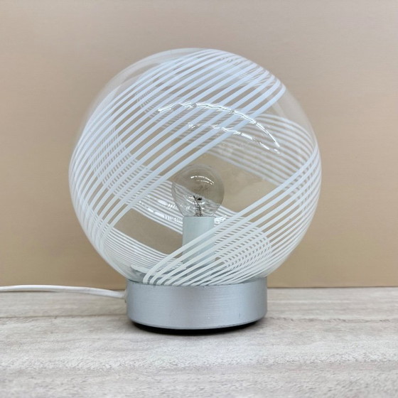 Image 1 of Lámpara de mesa de cristal con diseño en espiral de mediados de siglo, década de 1970, Italia