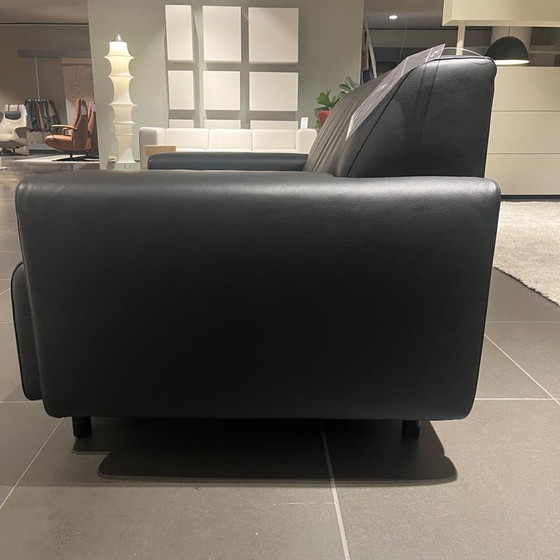 Cloak Sand loveseat – Havee, Leather (photo 3 of 4)
