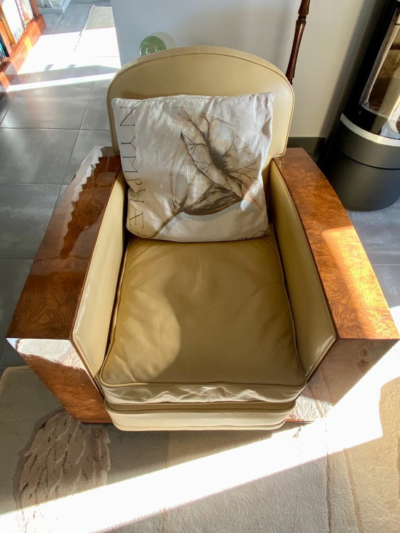 Ein prächtiges Paar Art-Deco-Clubsessel in vanillefarbenem Leder – Leather, Wood (photo 6 of 8)