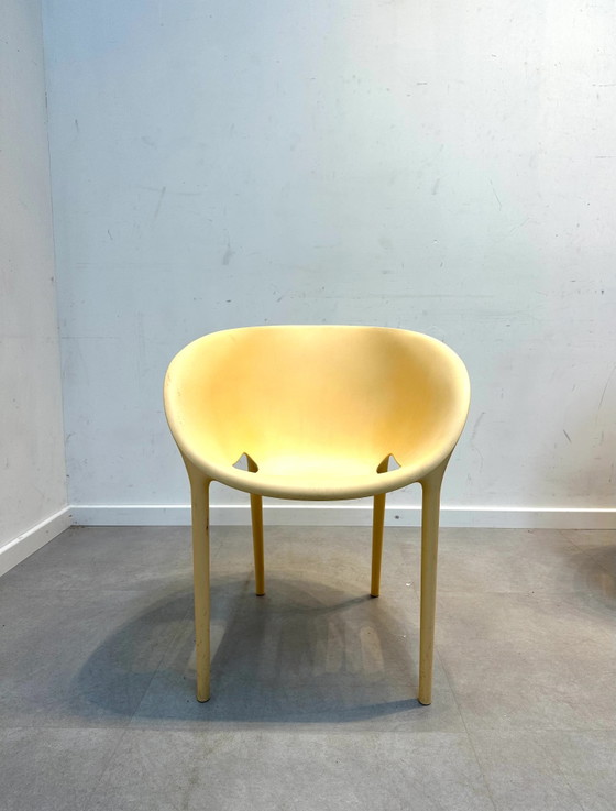 Juego de 6 sillas Egg de tela suave diseñadas por Philippe Starck para Driade. – Sillones (photo 4 of 6)