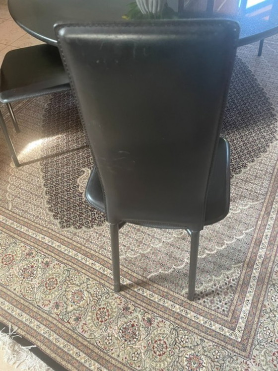 4 Ou 6 Chaises de salle à manger design en cuir noir (Design italien) – Metal, Leather (photo 8 of 10)