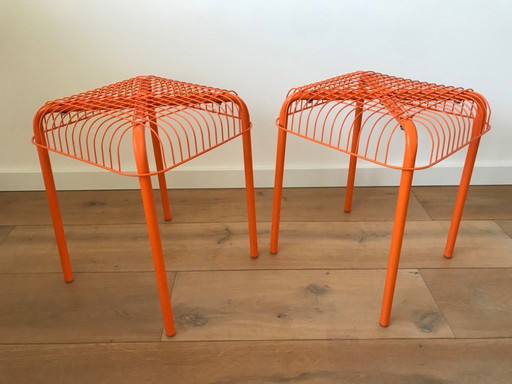 2x Vintage Västerön IKEA Oranje Draadkruk by Inma Bermúdez en Francis Cayouotte, 1990s