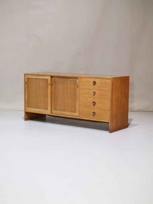 Hans J. Wegner dressoir eiken Ry Møbler Deens