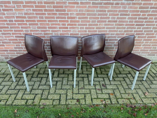 4x Leolux Myto dining chairs brown leather