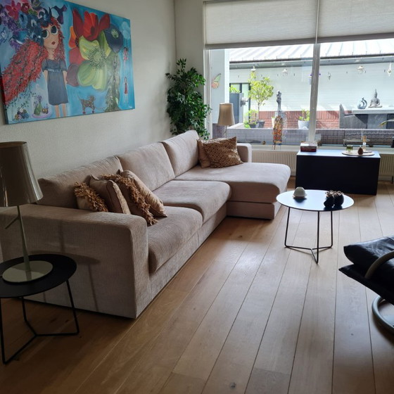 Image 1 of Te koop: Mooie lounge bank van BLOOM incl bijbehorende coffeetable.