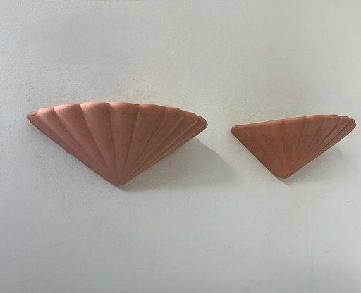 Pair of shell sconces, matte pink, France 1970