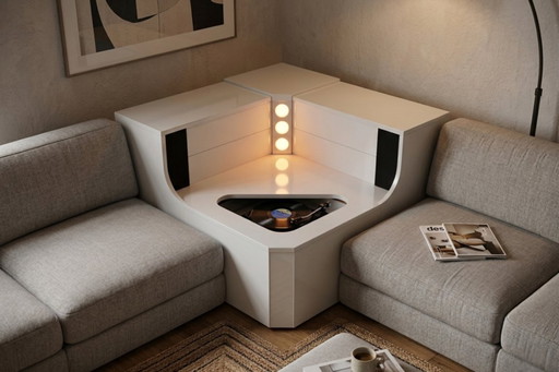 Designer-Eckschrank mit integriertem Drehteller – Einzigartiges Vintage-Stück