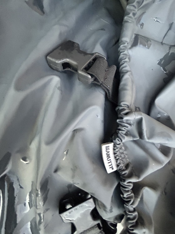 Image 1 of Muebles de jardín Manutti en muy buen estado + fundas protectoras