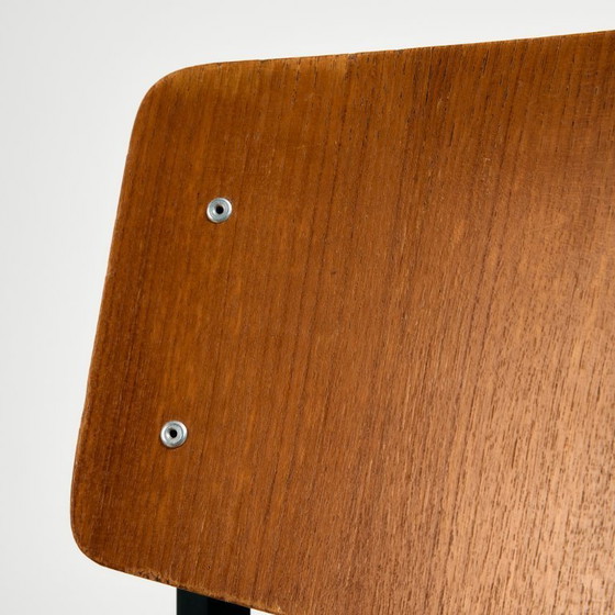 Image 1 of MK11233 Stuhl aus Teakholz auf Metallgestell