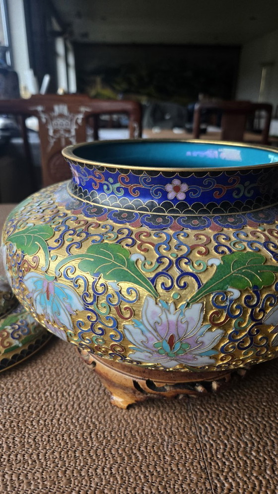 Image 1 of Chinese cloisonné pot met deksel
