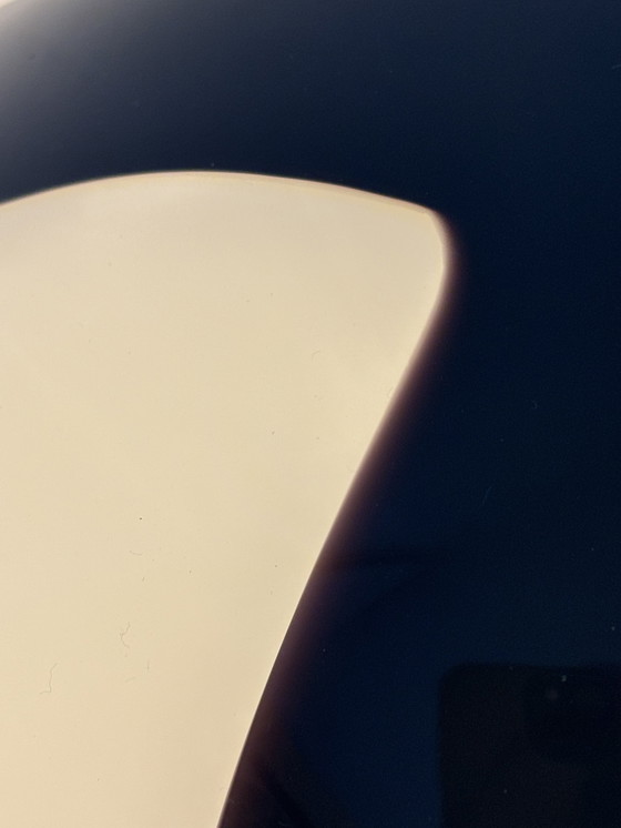 Image 1 of Eglo Leuchten XL Egg lamp vloer-/tafellamp in wit opalineglas met zwarte lijnen