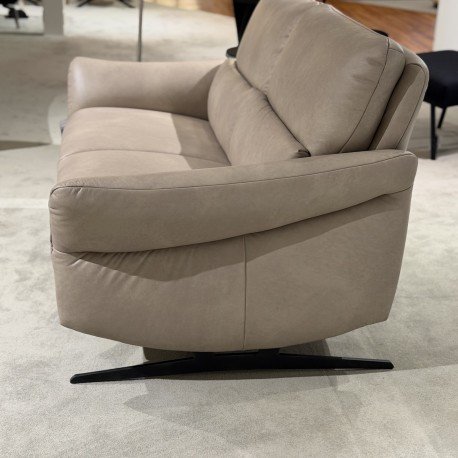 6270 – 2 zitsbanken, Leather (photo 4 of 4)