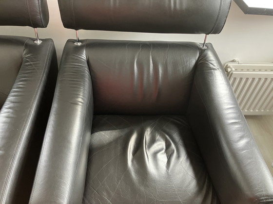 Image 1 of 2 sillones