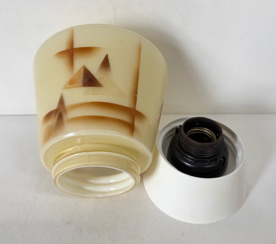 Image 1 of Vintage Art Deco plafondlamp crème met print jaren dertig