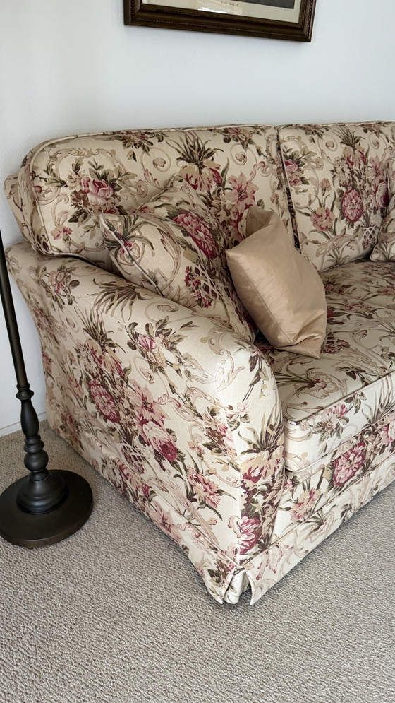 Image 1 of Twee prachtige Engelse banken met groot zitcomfort