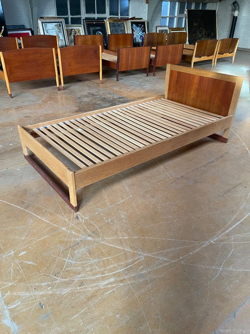 Borge Mogensen eenpersoonsbedframe uit de jaren 60 voor C. Danel – Børge Mogensen, eenpersoonsbedden, Wood, Vintage