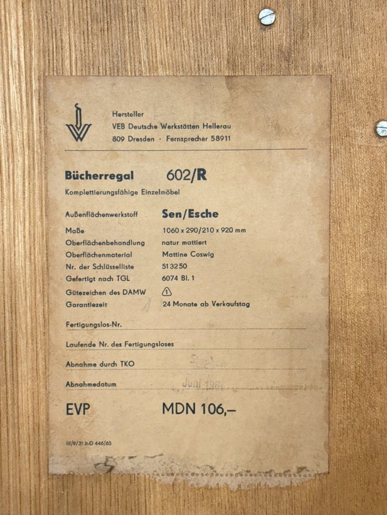 Image 1 of Mobile Hellerau vintage / Credenza alta di metà secolo / Cassettiera / Serie 602 Senesche