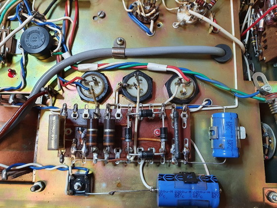 Image 1 of Legendary Tube Amplifier • Hi-Tone H220i • Restored • 1964