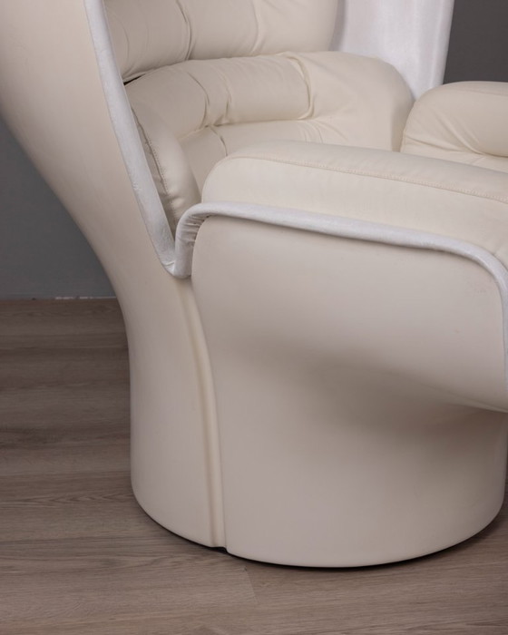 Image 1 of VINTAGE SWIVEL ARMCHAIR FROM THE 1960S, ELDA MODEL DESIGNED BY JOE COLOMBO FOR COMFORT