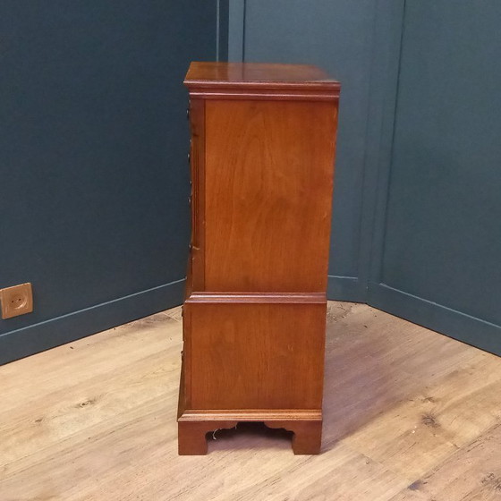 Image 1 of Kleine Tallboy Chest on Chest Ladekast van Reprodux