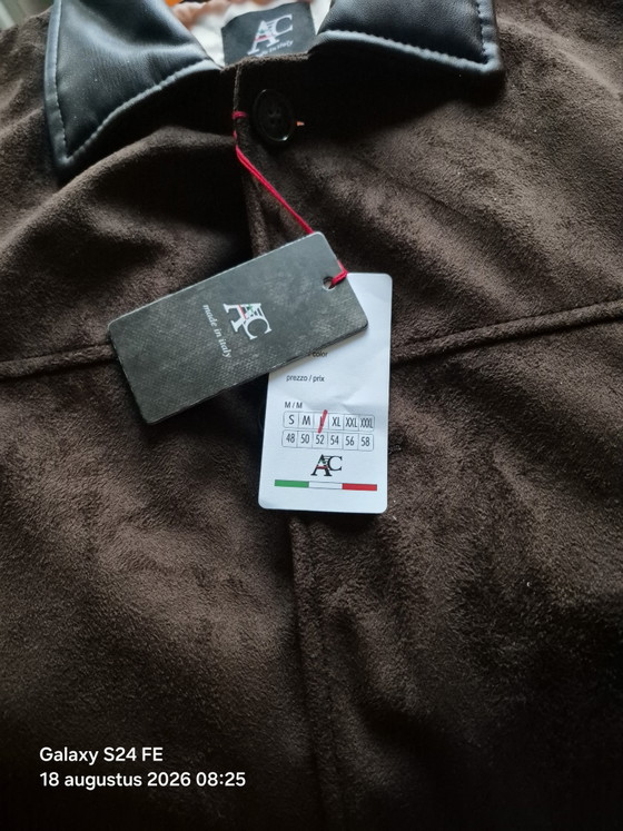 Chaquetas AC – Regalos, Leather, Textile (photo 10 of 10)